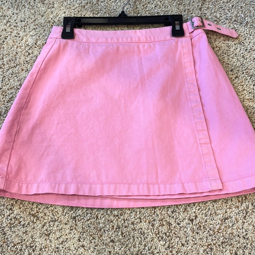 Hot pink brandy Melville mini skirt
